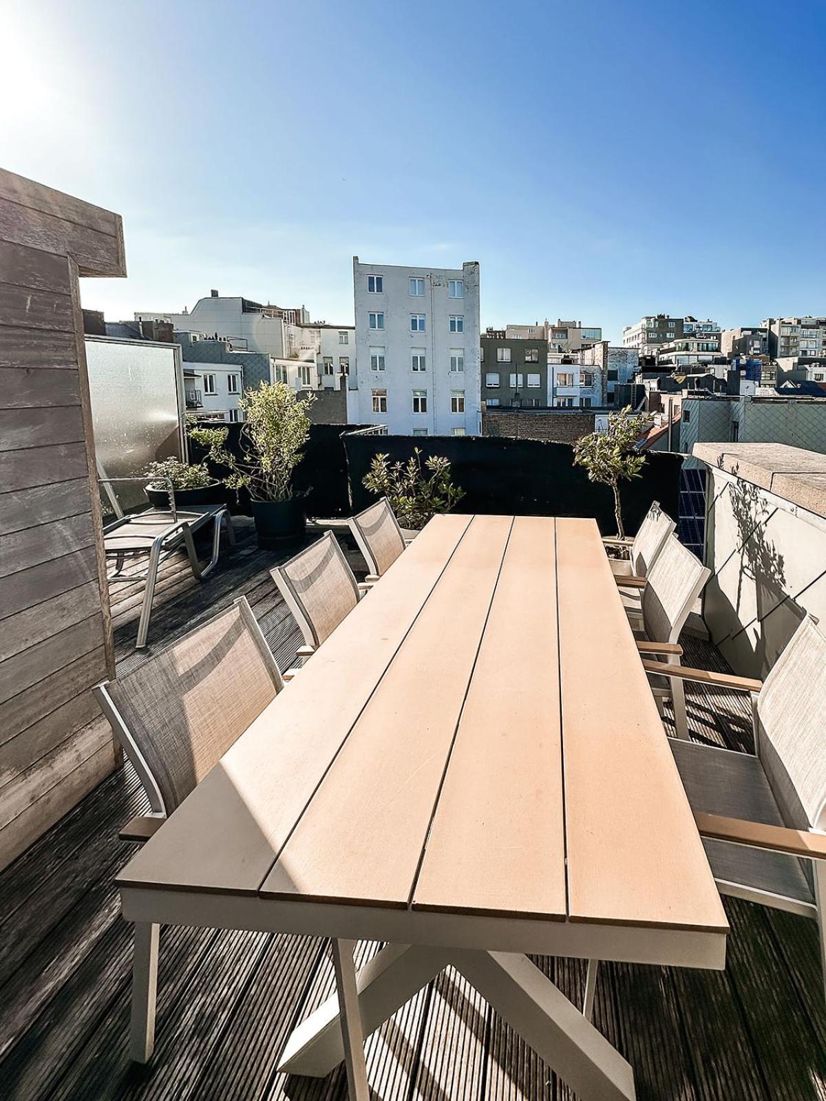 Modern Appartement Centrum Oostende Met Enorm Dakterras Екстер'єр фото